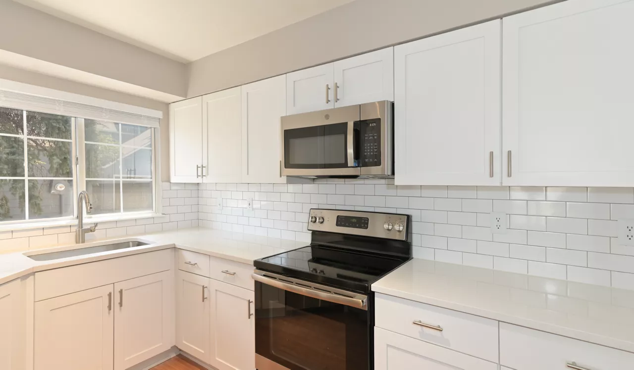 Township Residences - Centennial, CO - kitchen