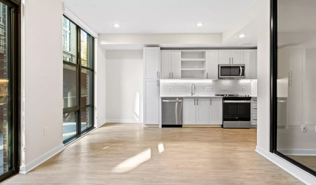 Upton Place - Washington DC - Kitchen
