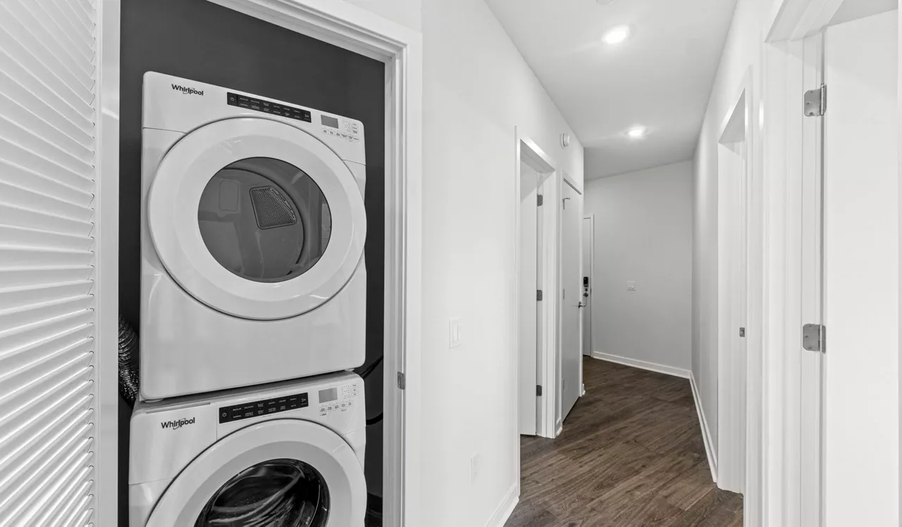 Upton Place - Washington DC - Laundry