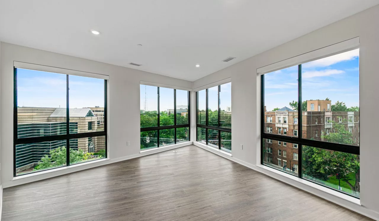 Upton Place - Washington DC - Living Room