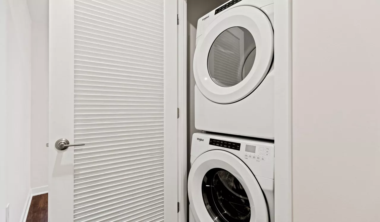 Upton Place - Washington, D.C. - Laundry