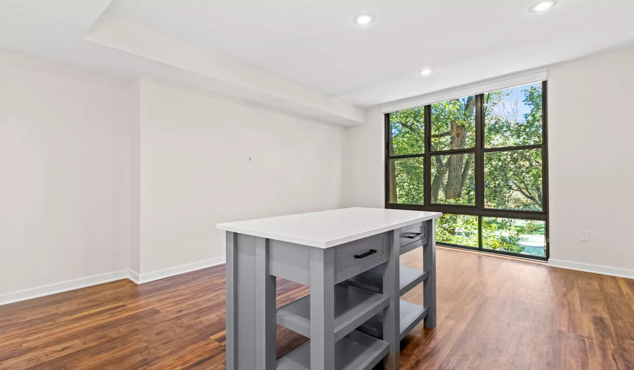 Upton Place - Washington, D.C. - Living Room