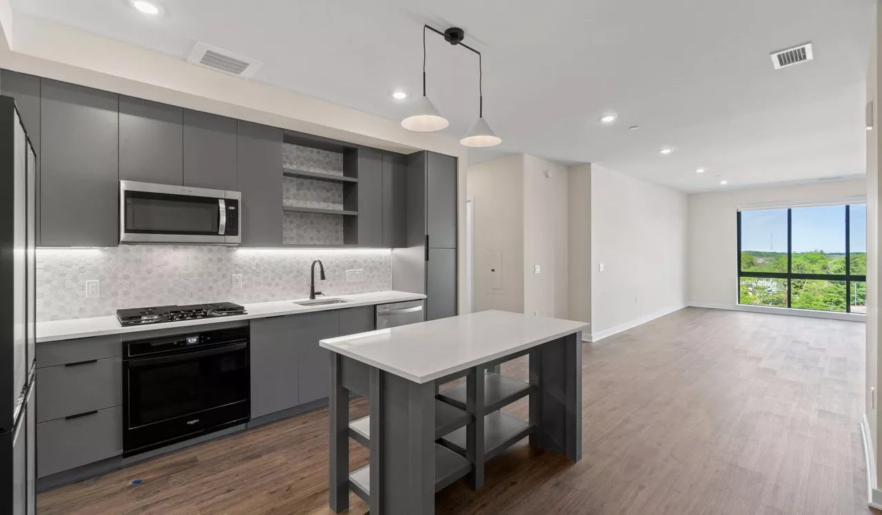 Upton Place - Washington DC - Kitchen