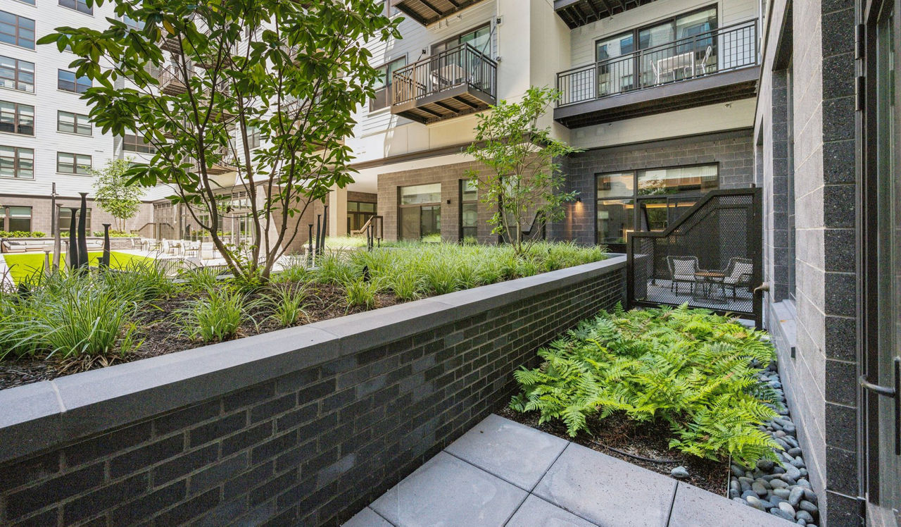Upton Place - Washington, D.C. - Balcony