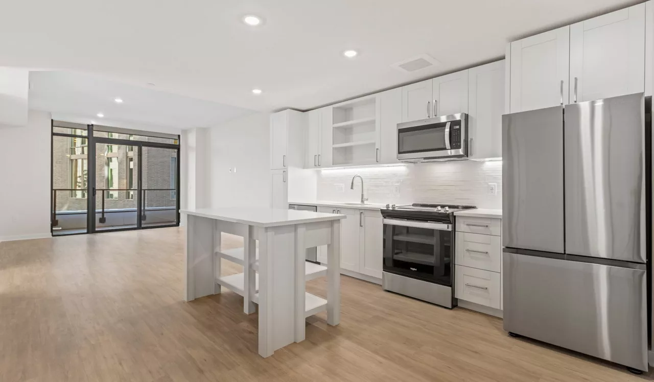 Upton Place - Washington, D.C. - Kitchen