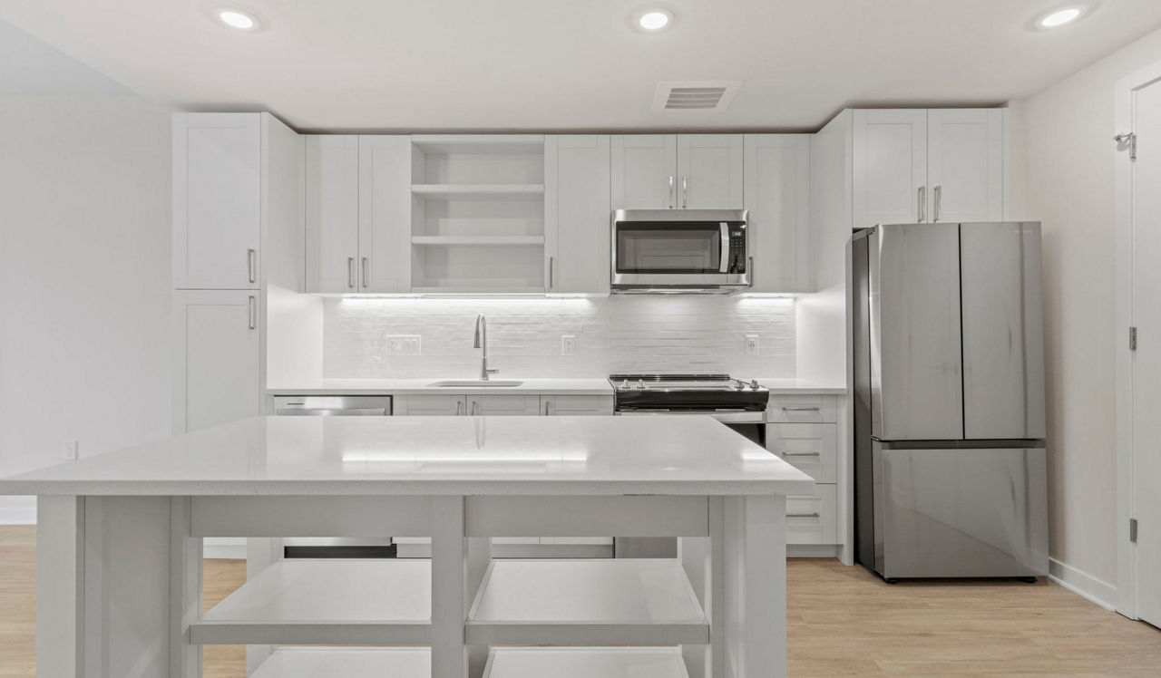 Upton Place - Washington, D.C. - Kitchen 