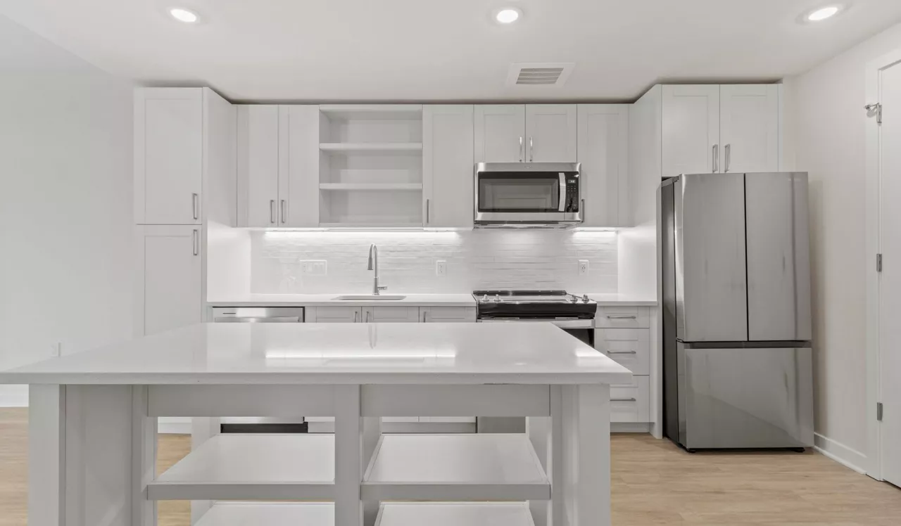 Upton Place - Washington, D.C. - Kitchen 