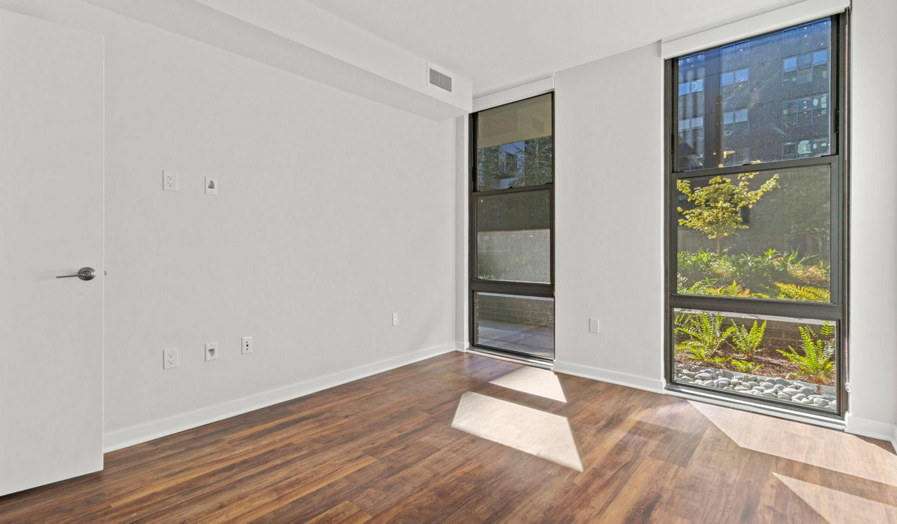 Upton Place - Washington, D.C. - Bedroom