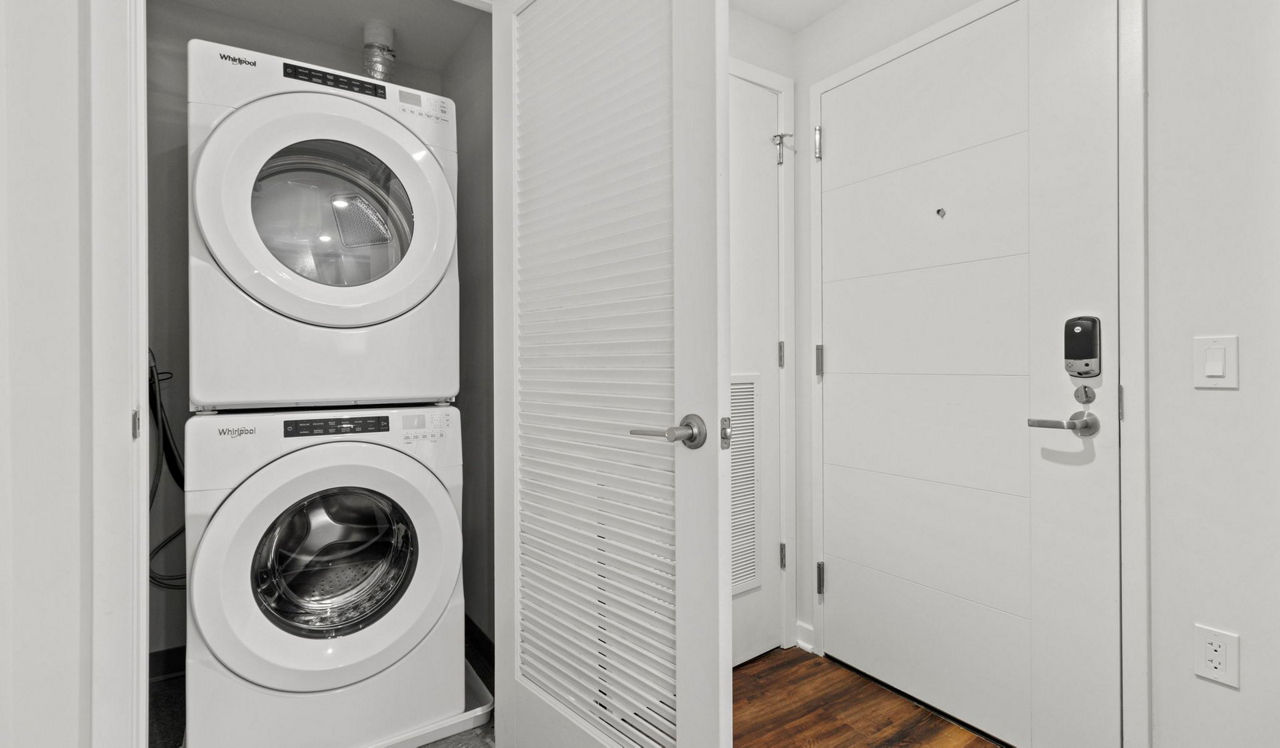 Upton Place - Washington, D.C. - Laundry