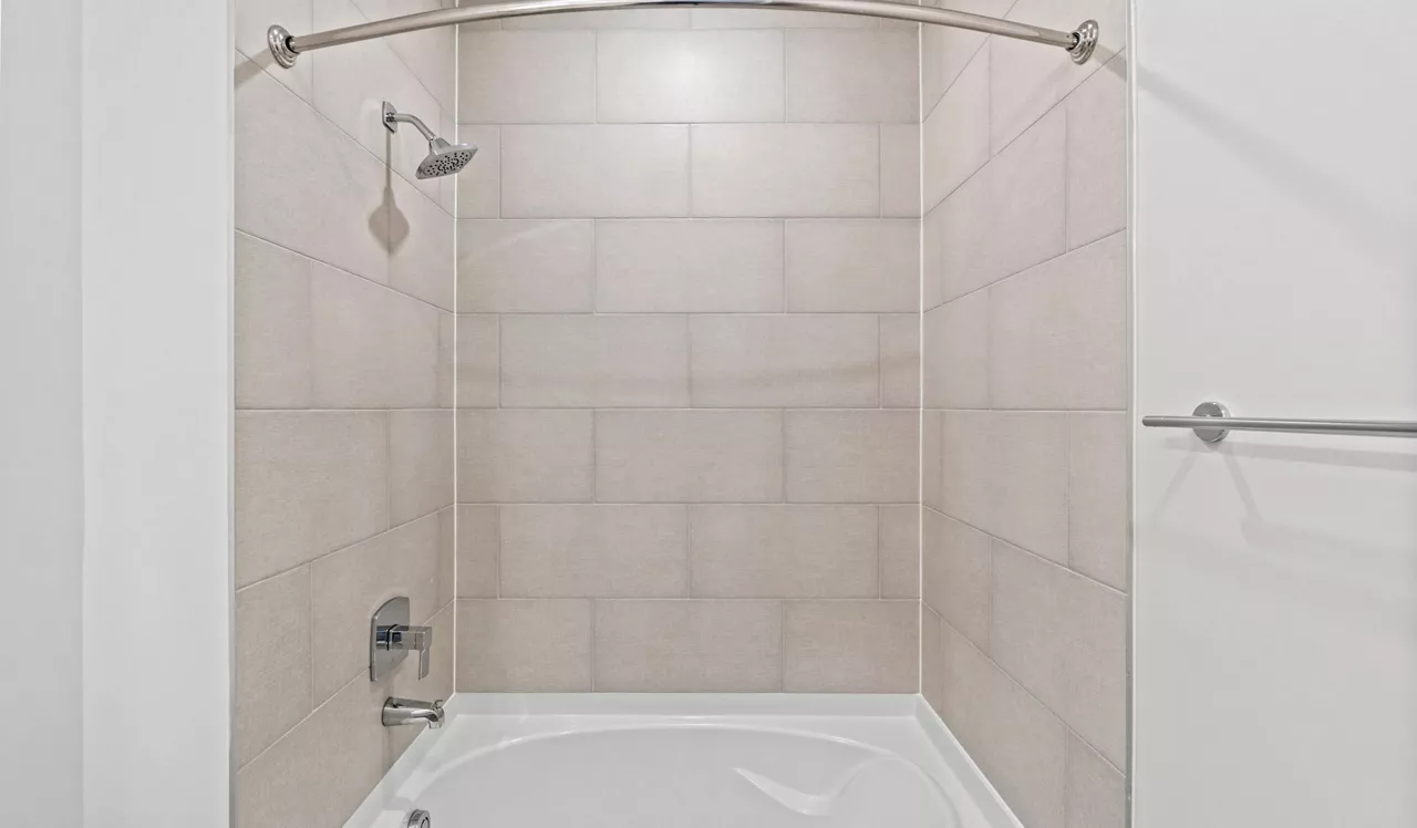 Upton Place - Washington, D.C. - Bathroom