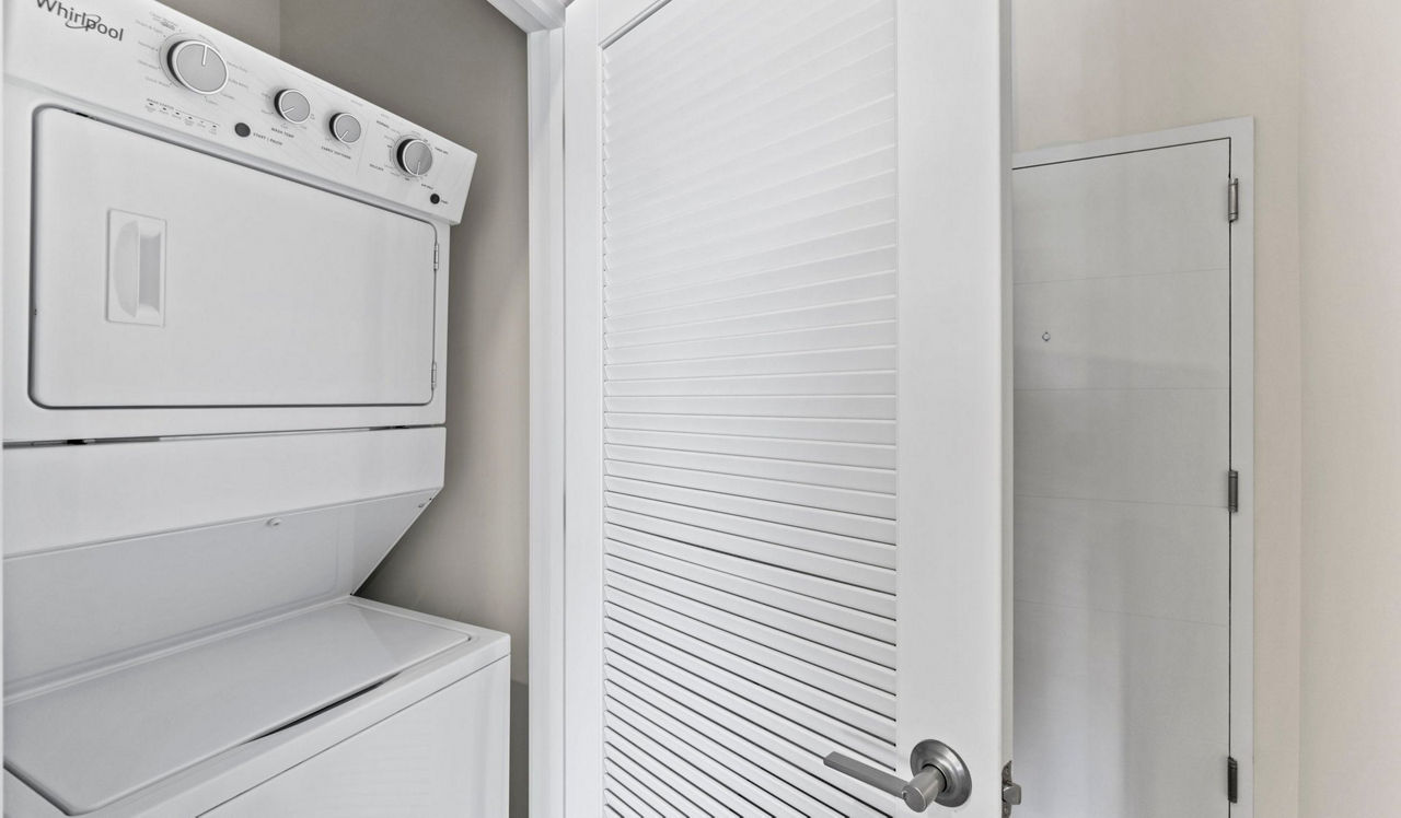 Upton Place - Washington, D.C. - Laundry