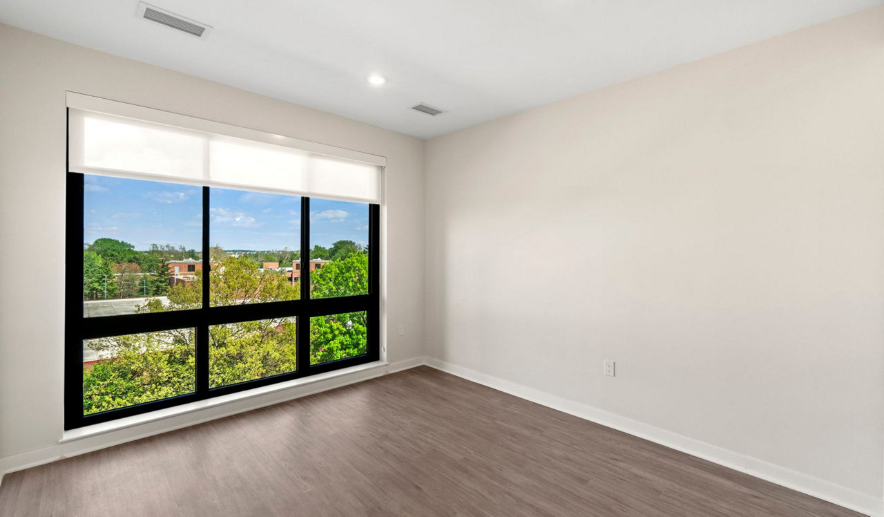 Upton Place - Washington, D.C. - Living Room
