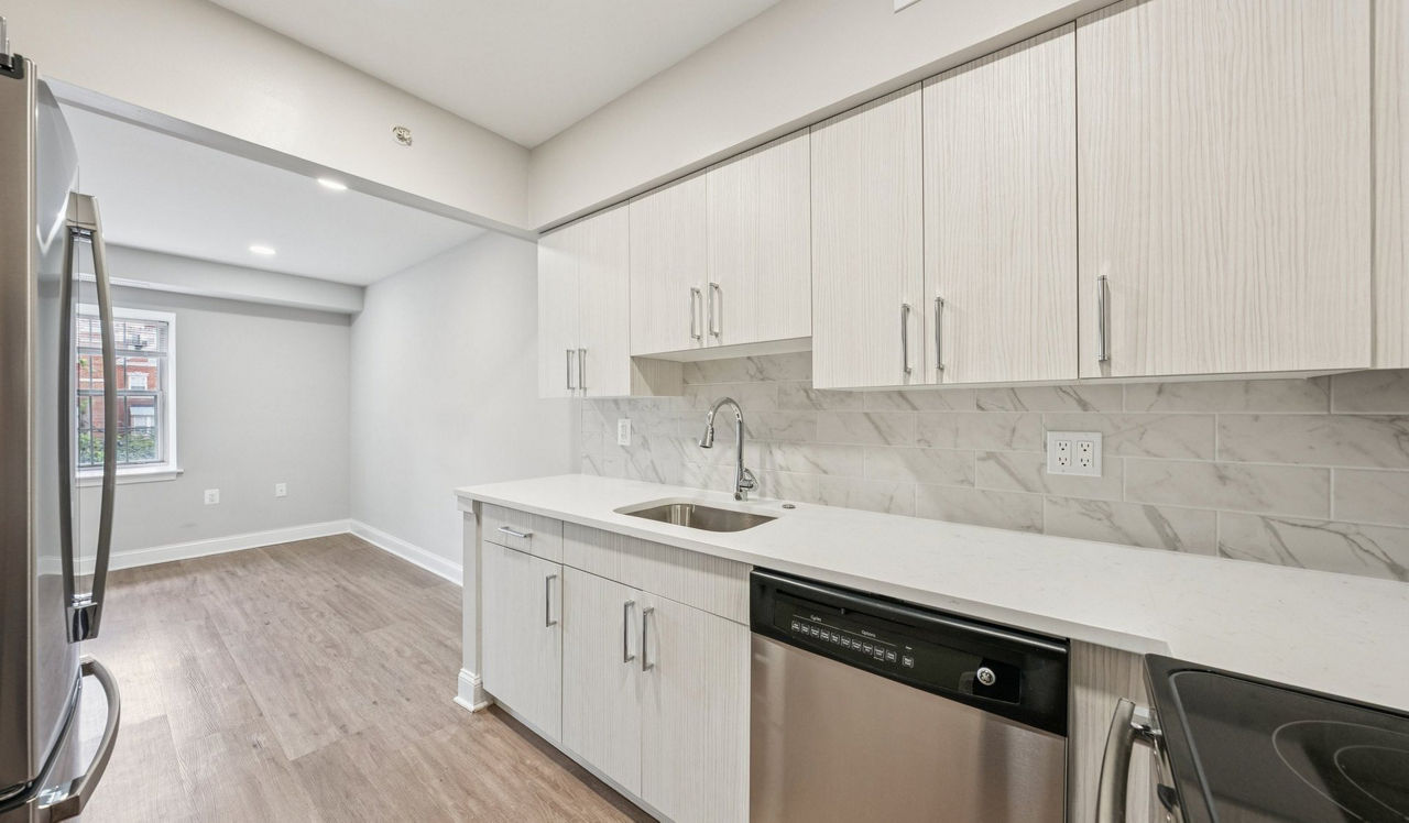 Vaughan Place - Washington, DC - Kitchen