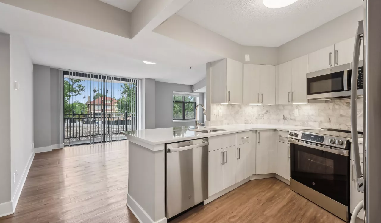 Vaughan Place - Washington, DC - Kitchen