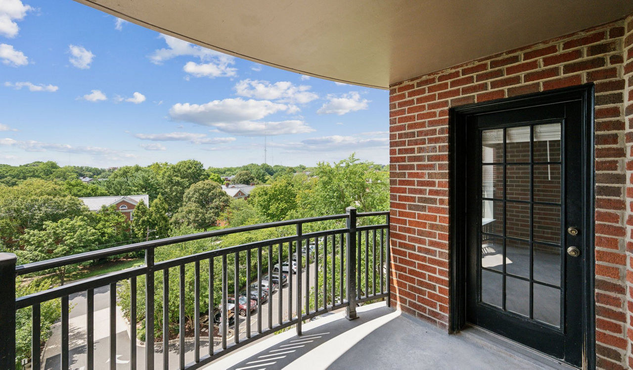 Vaughan Place - Washington, DC - Balcony