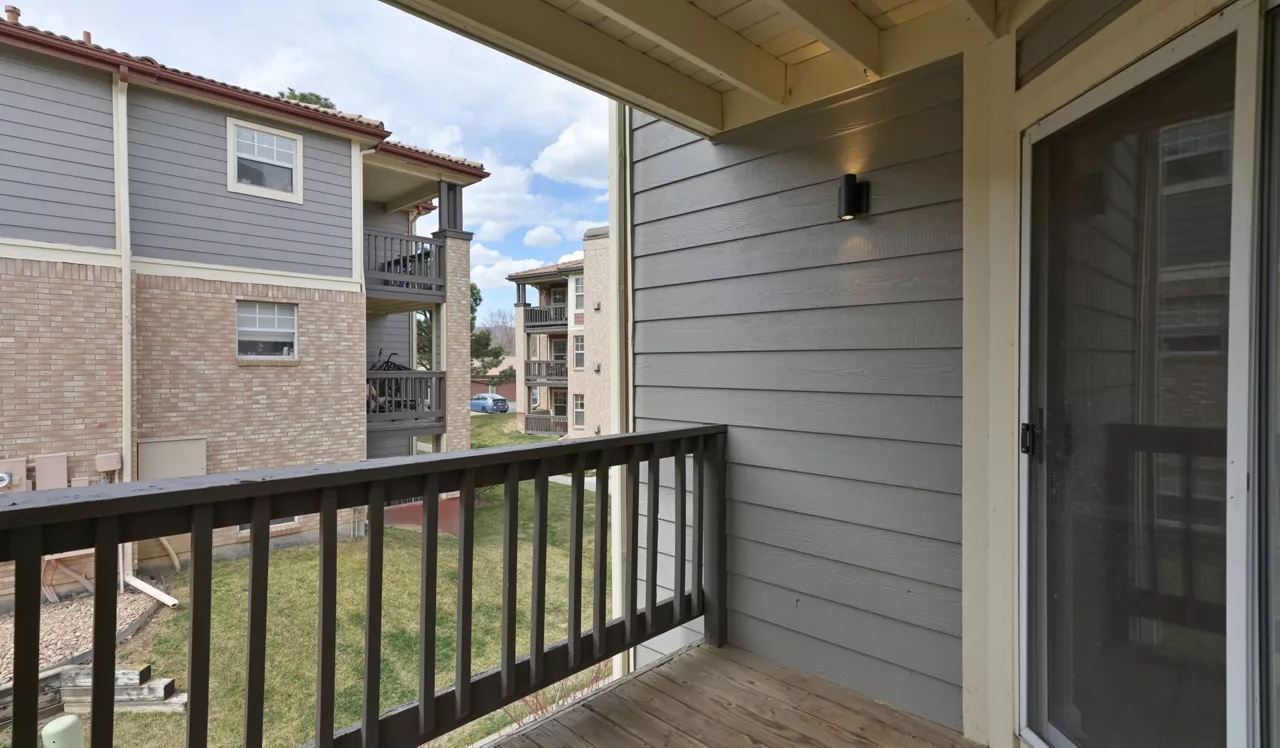 Verdant - Boulder, CO - balcony