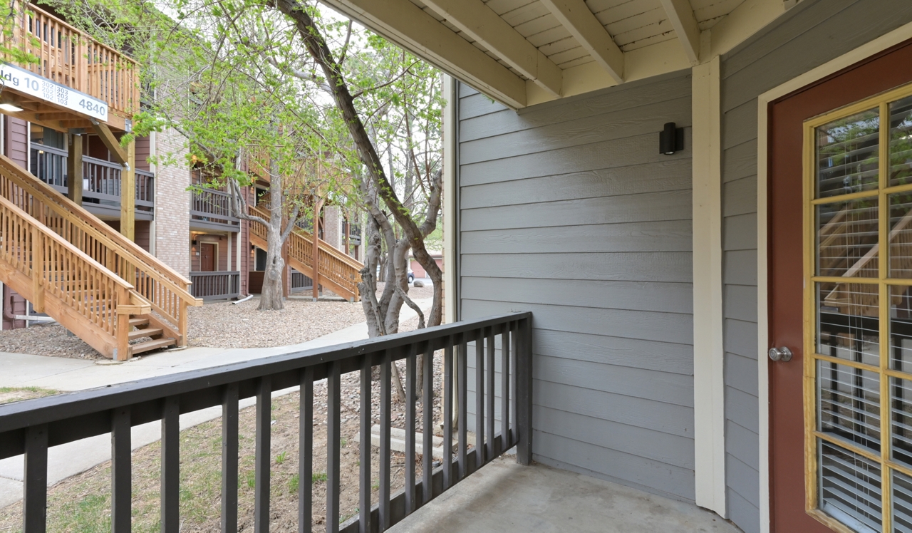 Verdant - Boulder, CO - balcony