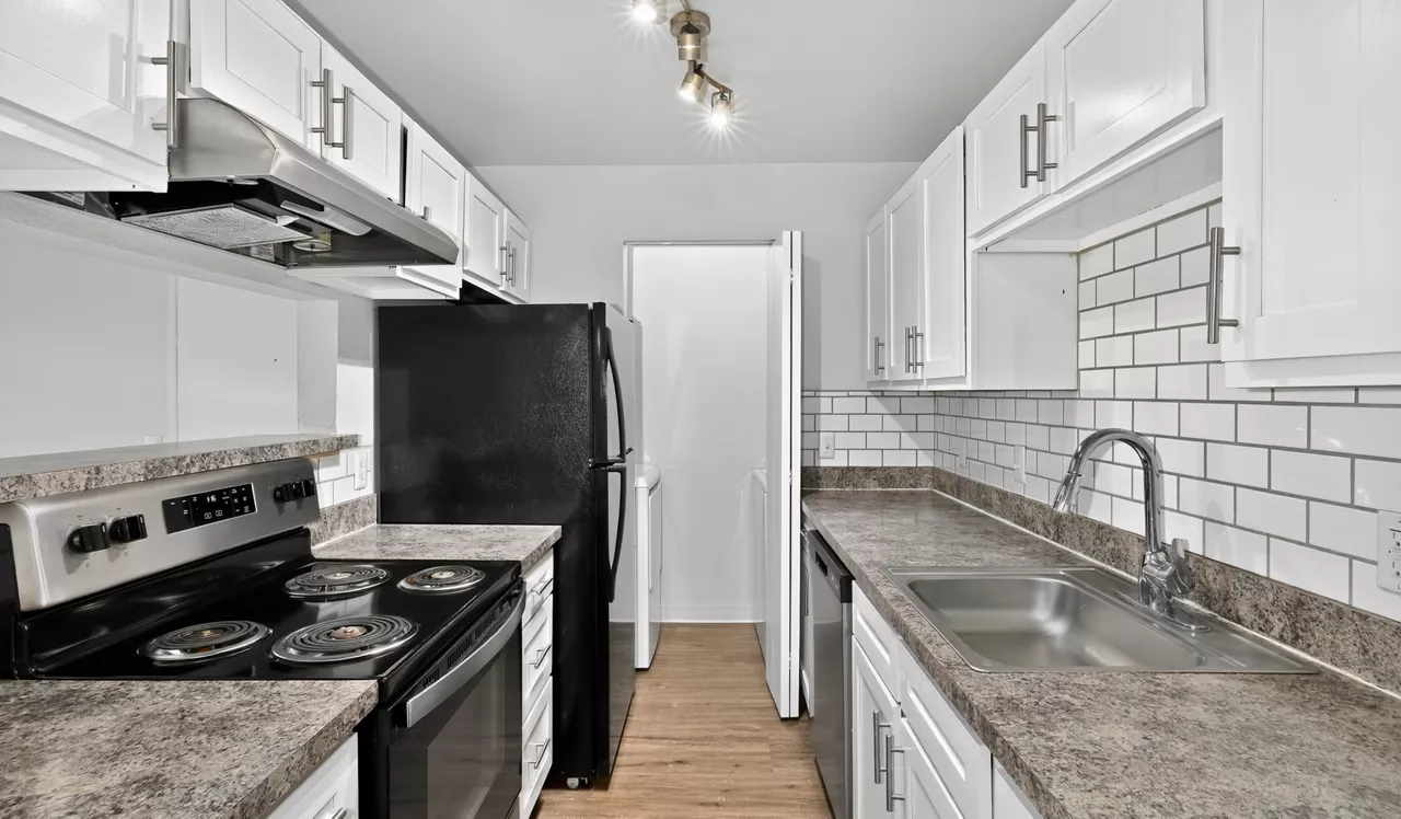 Verona - Littleton, CO - Kitchen