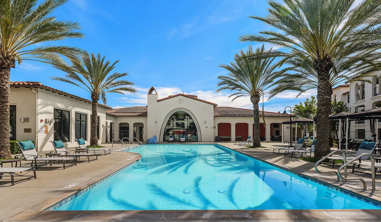 The Vineyard at Paseo Del Sol - Temecula, CA - Pool and Spa