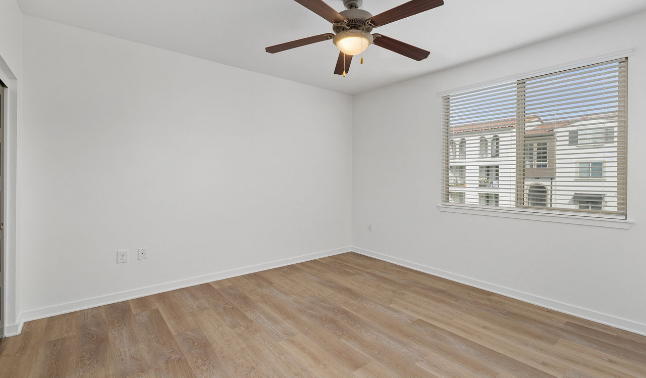 Vineyards at Paseo Del Sol – Temecula, CA – bedroom