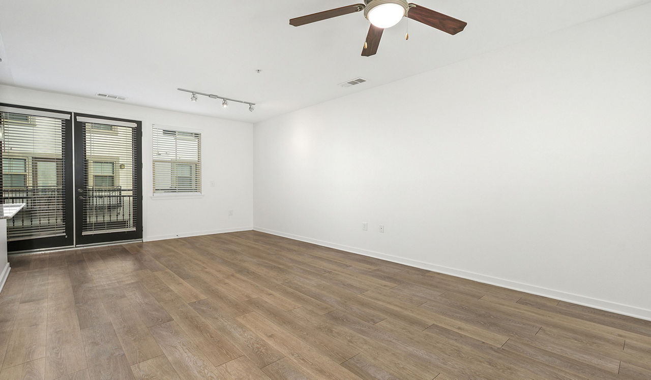 Vineyards at Paseo Del Sol – Temecula, CA – dining room