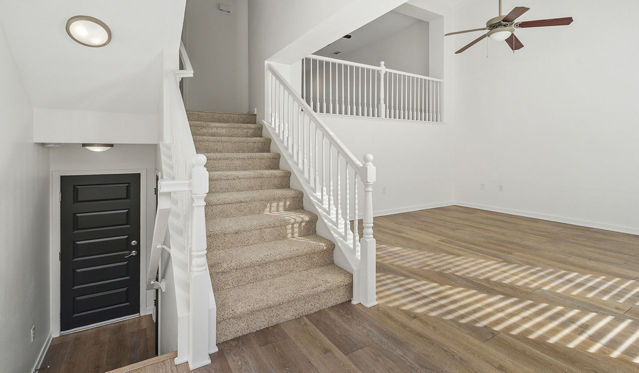 Vineyards at Paseo Del Sol – Temecula, CA – Living room