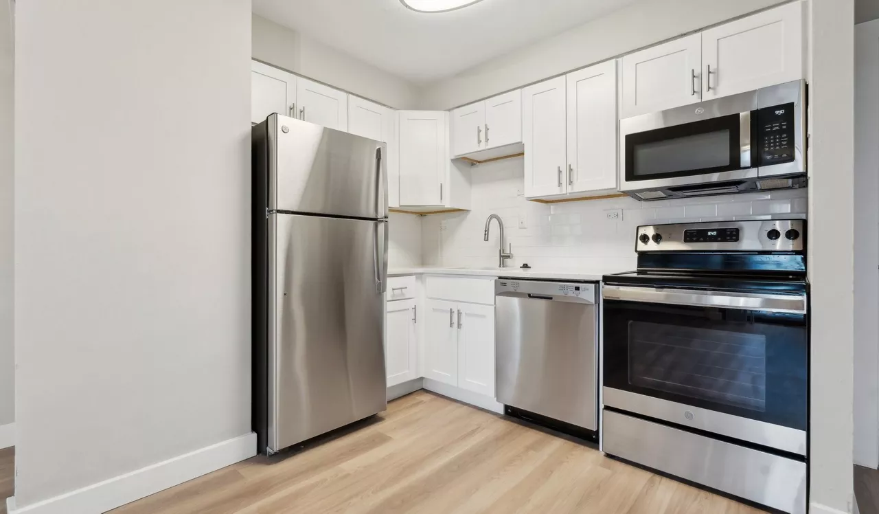 Vista - Philadelphia, PA - kitchen