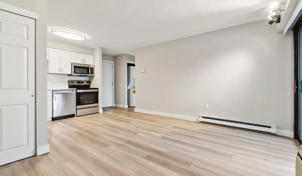 Vista - Philadelphia, PA - living room