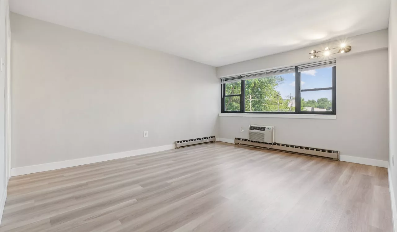 Vista - Philadelphia, PA - bedroom