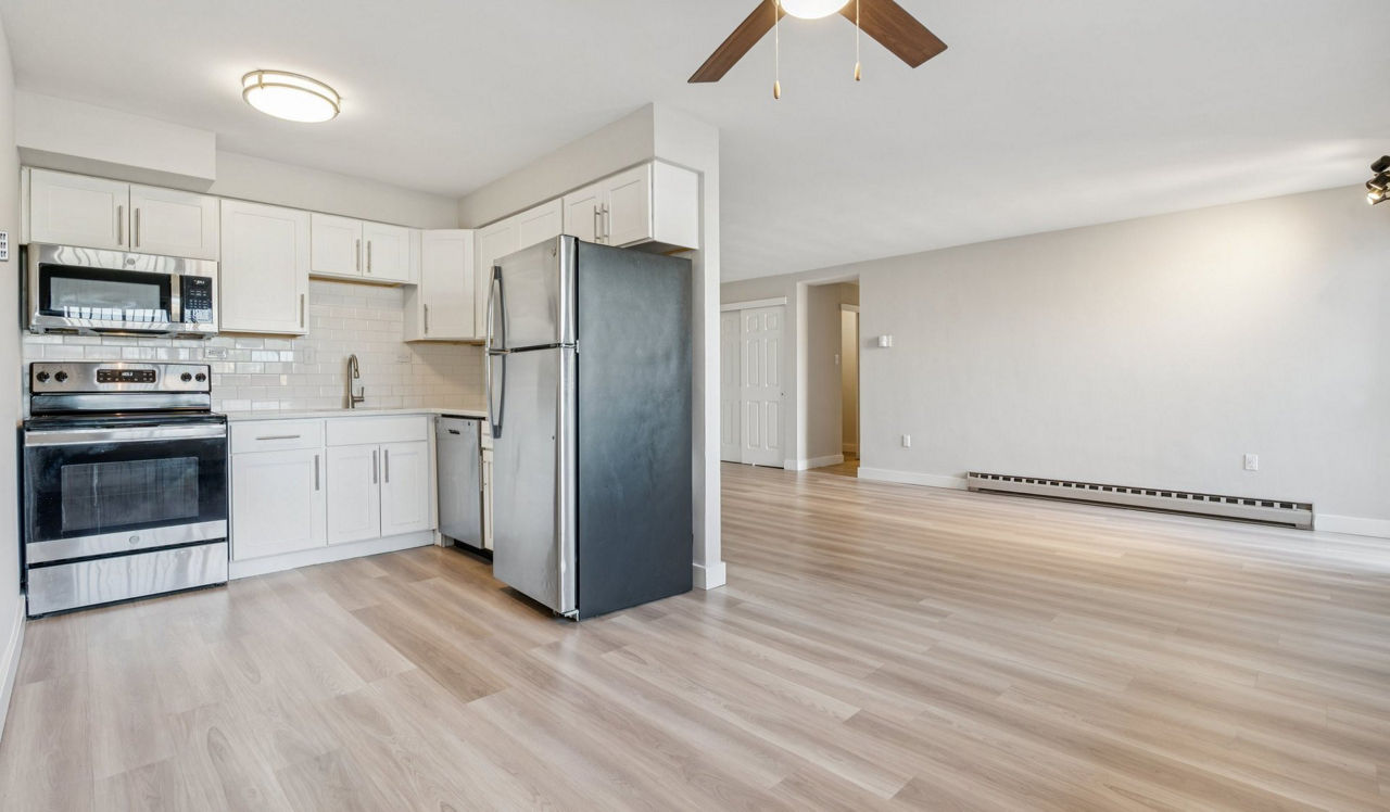 Vista - Philadelphia, PA - kitchen