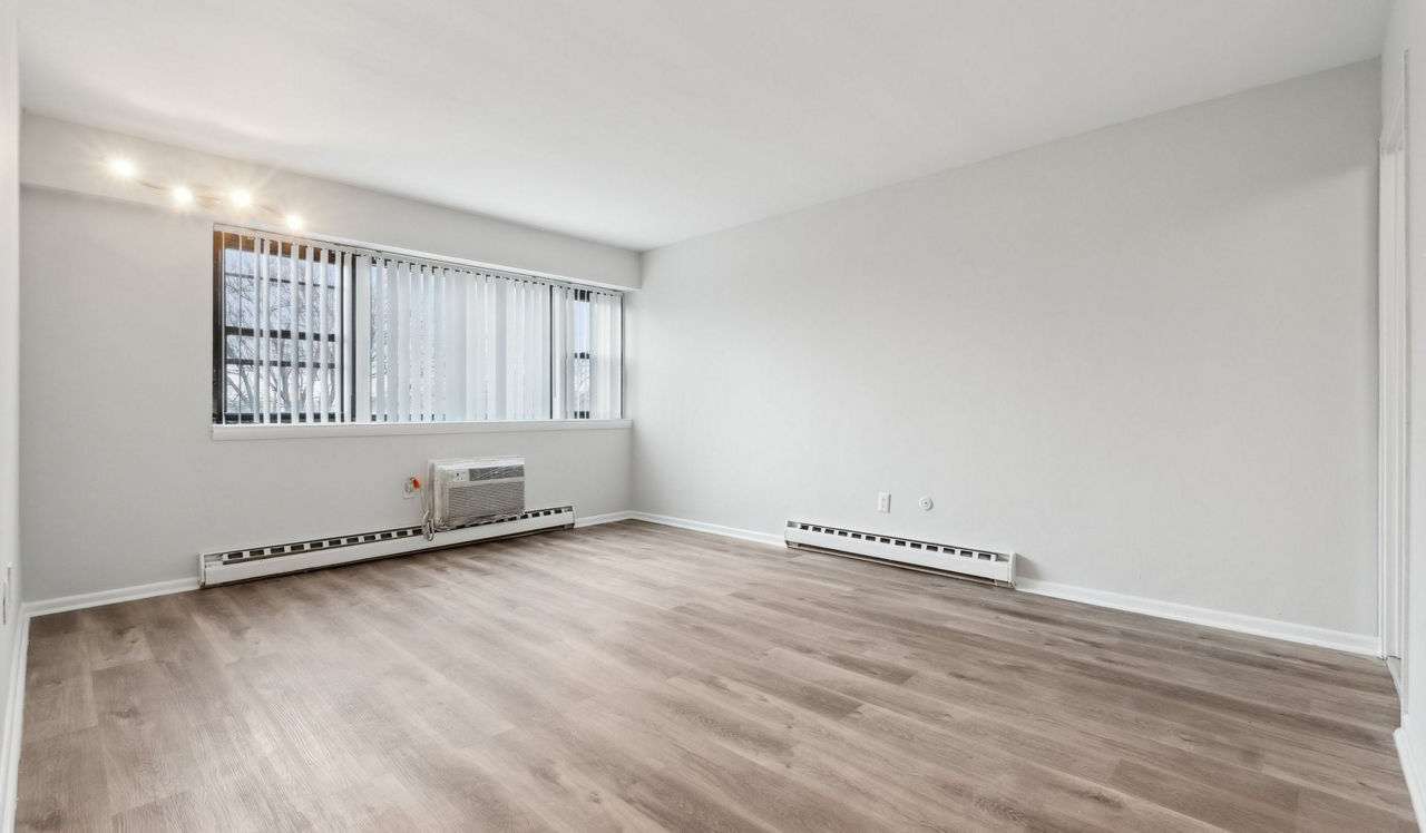 Vista - Philadelphia, PA - bedroom