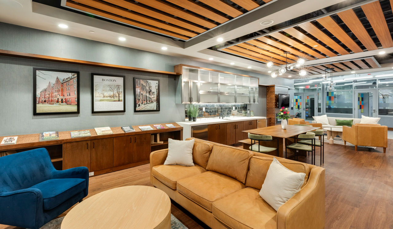 Lobby at Vivo (2 of 2)