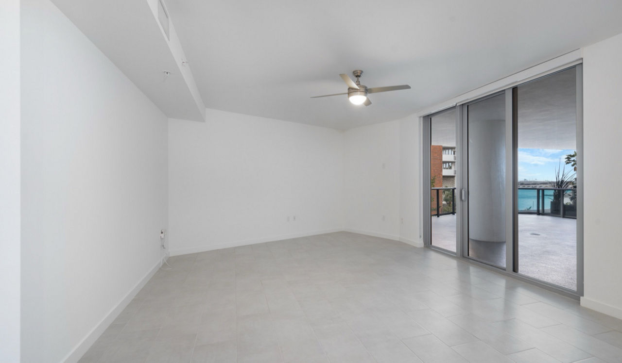The Watermarc at Biscayne Bay - Miami, FL - living room