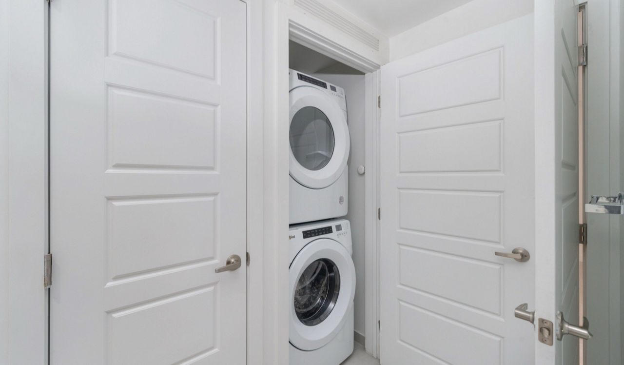 The Watermarc at Biscayne Bay - Miami, FL - laundry