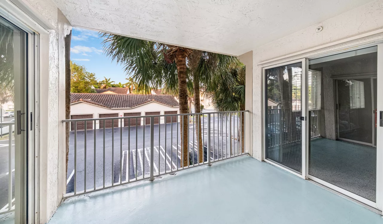 West Boynton - Boynton Beach, FL - Balcony