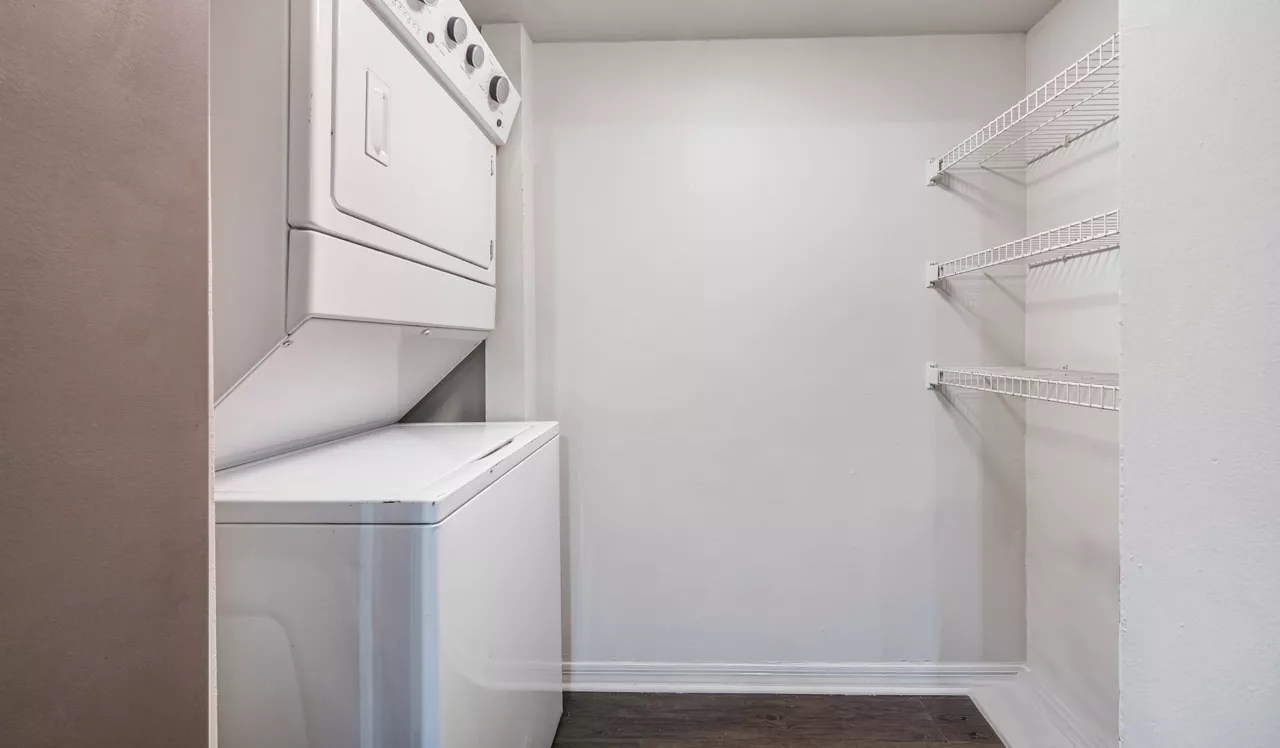 West Boynton - Boynton Beach, FL - Laundry
