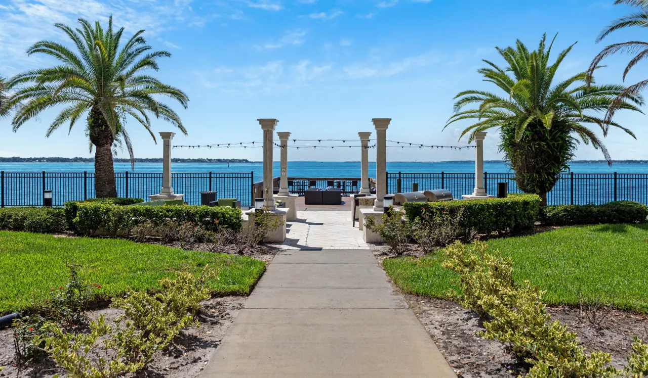 2054 Riverside in Jacksonville, FL - Path