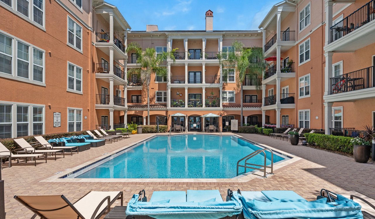 2054 Riverside - Jacksonville, FL - Pool