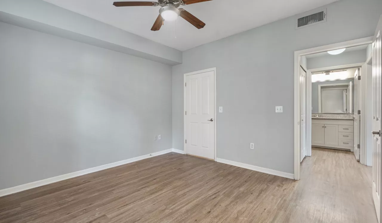 2054 Riverside - Jacksonville, FL - Bedroom