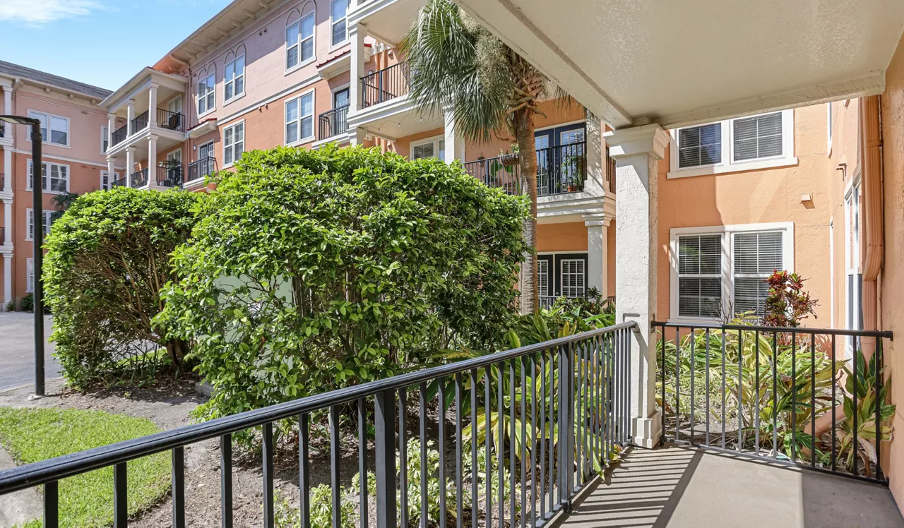 2054 Riverside - Jacksonville, FL - Balcony