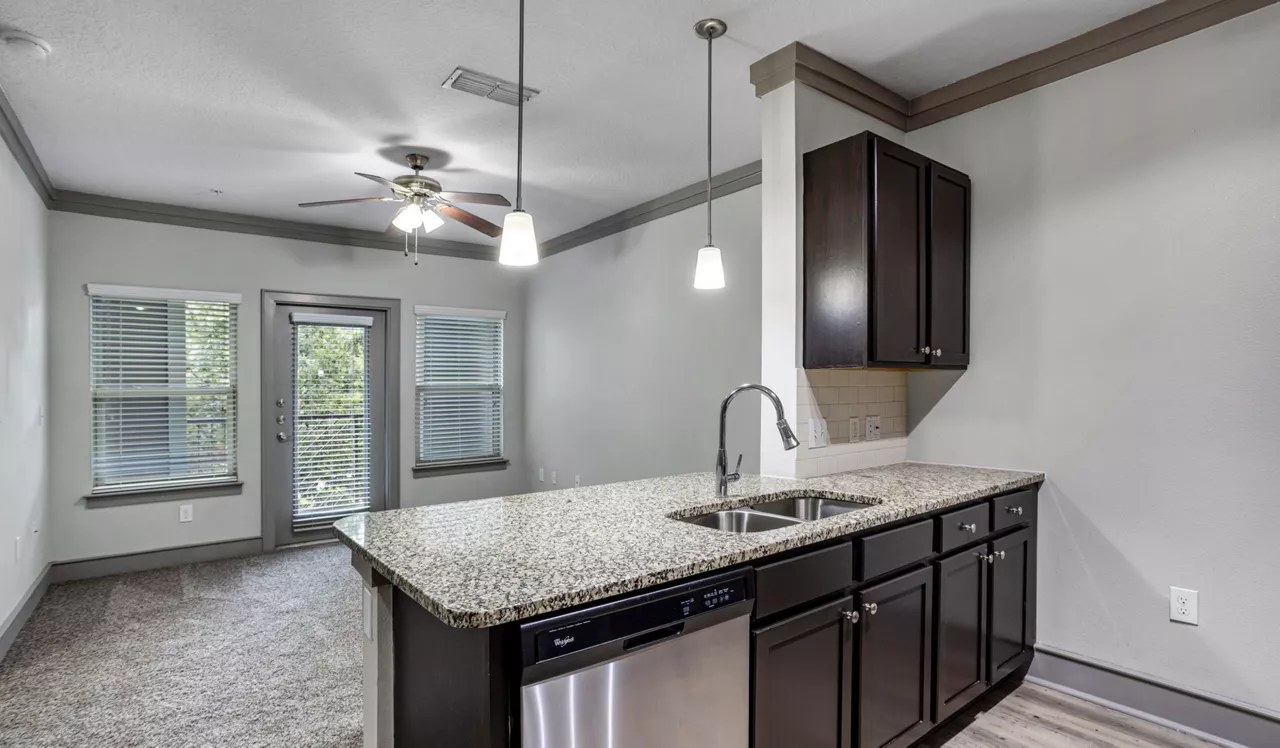 Lux at Sorrel - Jacksonville, FL - Kitchen