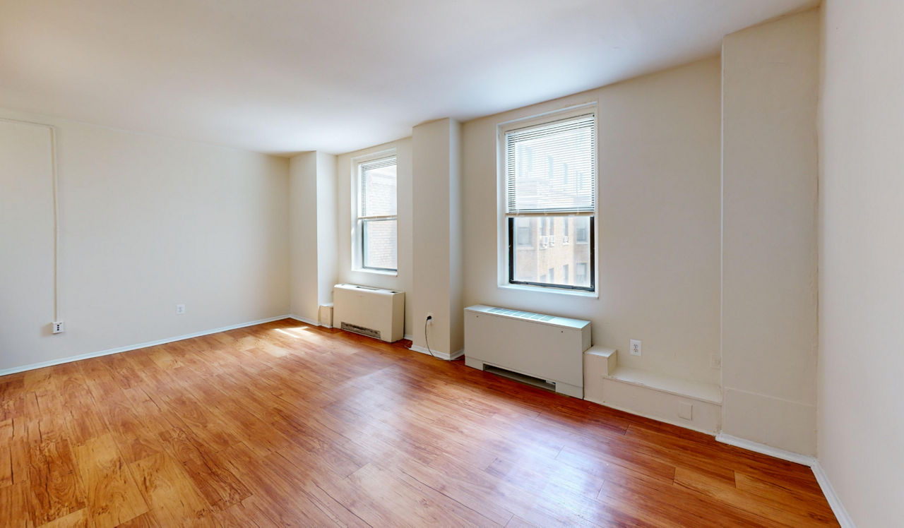Chestnut Hall - Philadelphia - Living Room