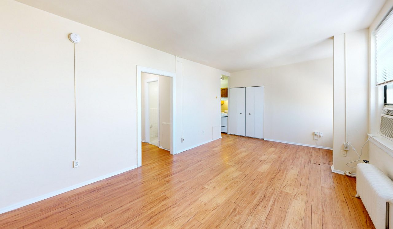 1920x1121-Jefferson-Living - 1