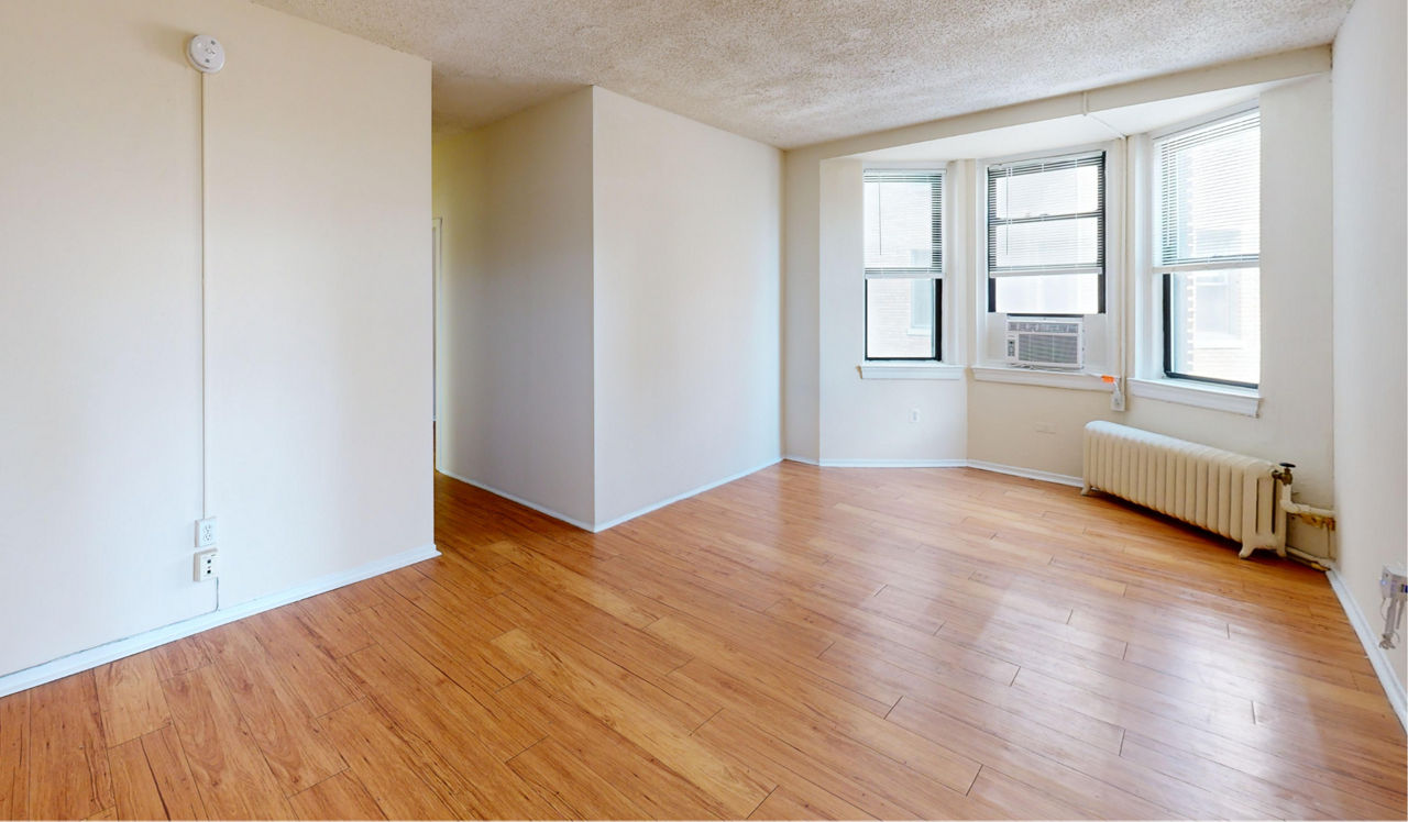 Chestnut Hall - Philadelphia - living room