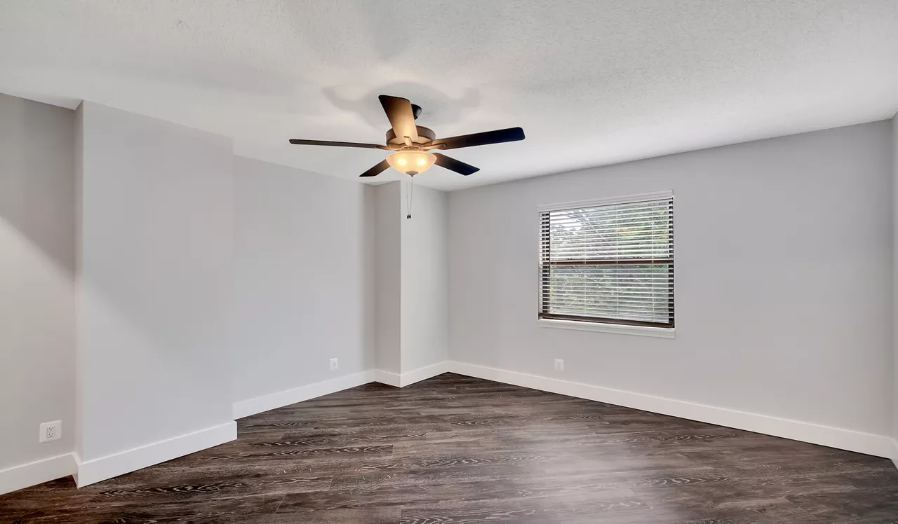 Huntington Gateway - Alexandira, VA - Bedroom