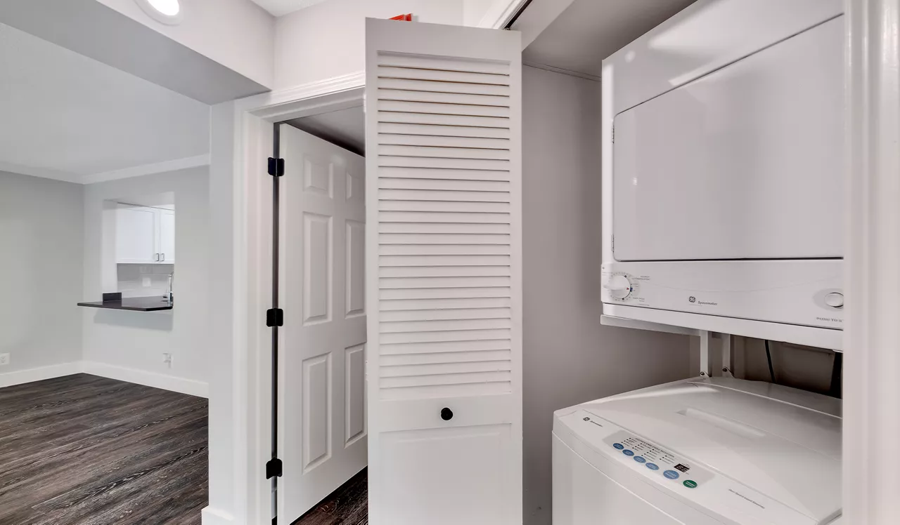 Huntington Gateway - Alexandira, VA - Laundry