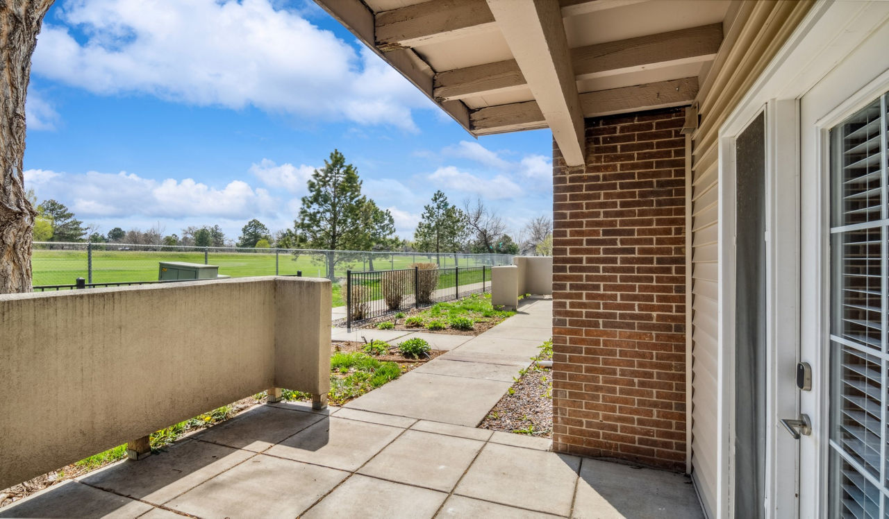 Meadow Creek - Boulder, CO - Patio