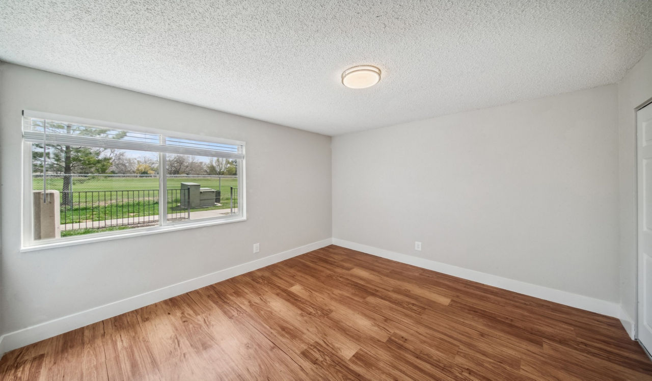 Meadow Creek - Boulder, CO - Bedroom