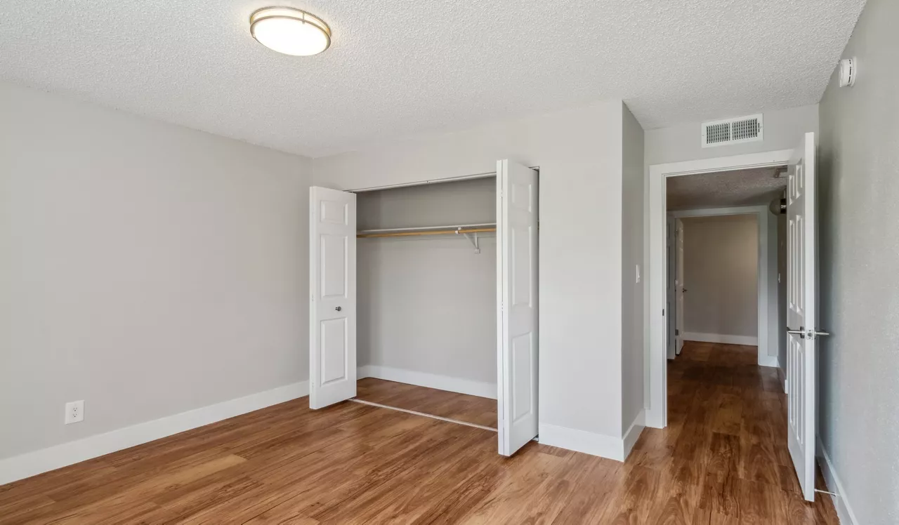Meadow Creek - Boulder, CO -  Bedroom