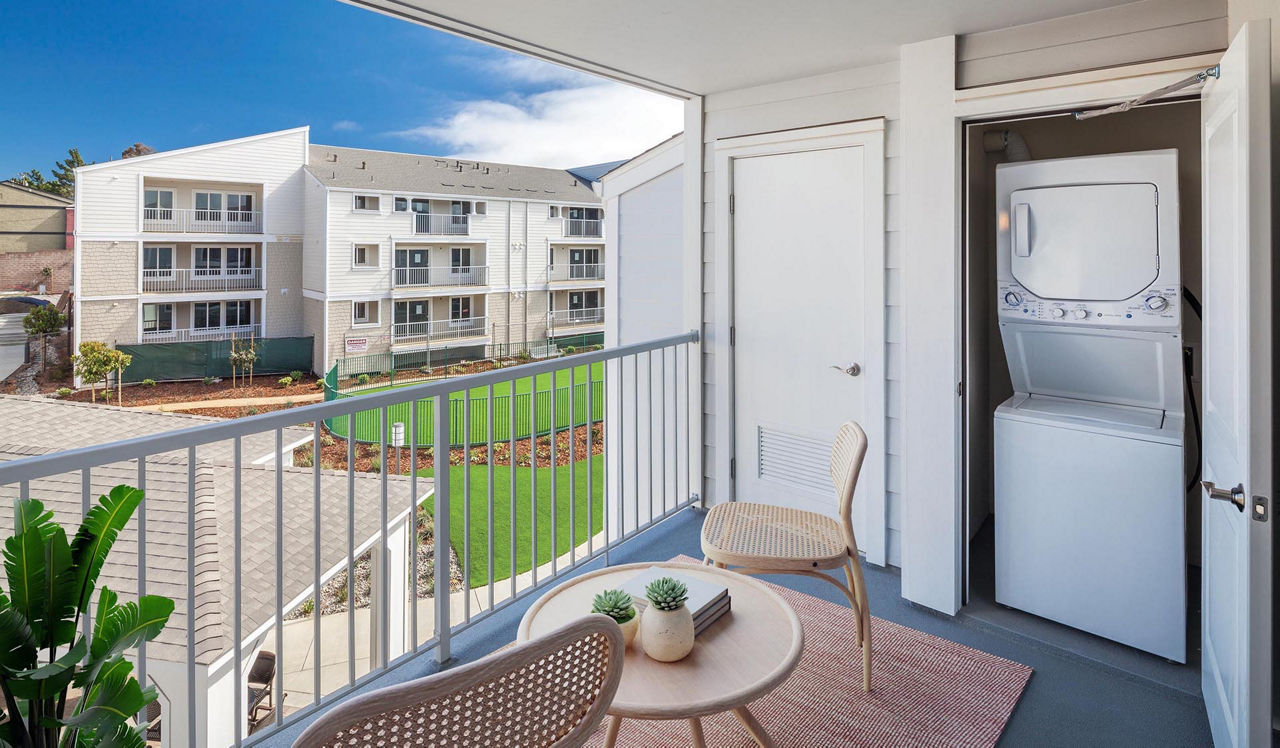 Pacific Bay Vistas - San Bruno, CA - Balcony